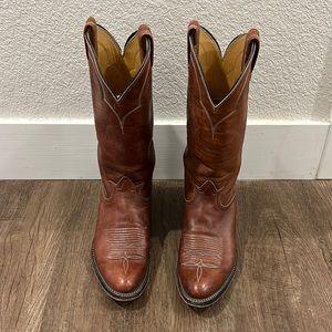 Tony Lama Brown women’s cowboy boots